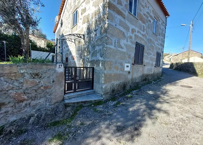 Casa Das Cortes - Serra Da Estrela Gouveia (Guarda)