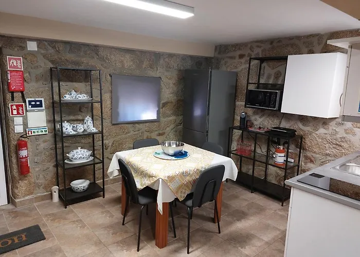 Casa Das Cortes - Serra Da Estrela Lejlighed